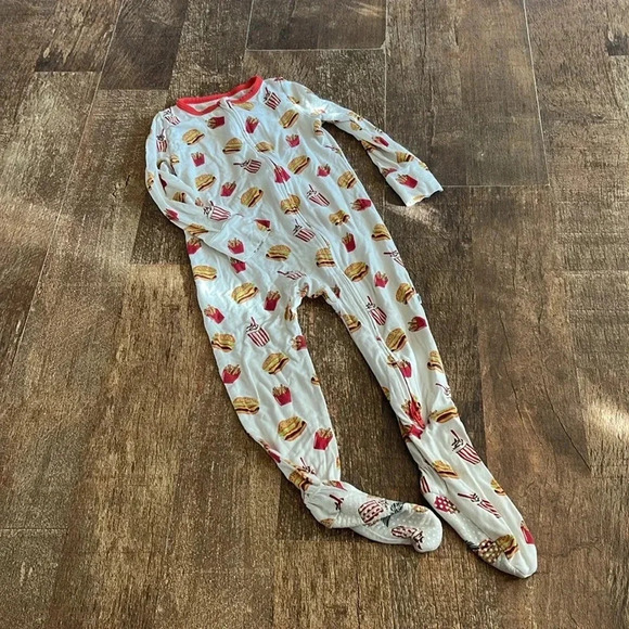 Free birdees bamboo burger, fries, and shake onsie pajamas - Picture 5 of 6